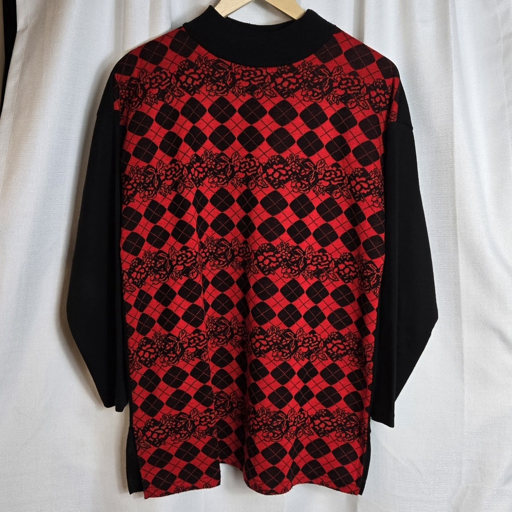 Vtg Rose Argyle Black Red Lightweight Mock Turtleneck‎ Sweater SEE MEASUREMENTS
